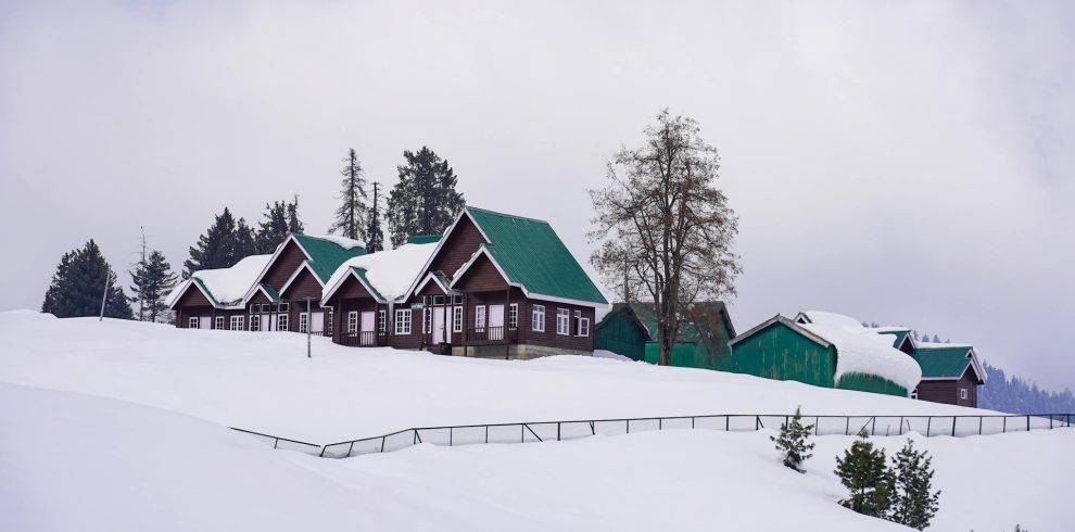 Glimpse of Jammu (2N Katra, 1N Patnitop, 1N Jammu)